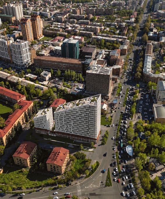 Azatutyun Residence: Вид сверху